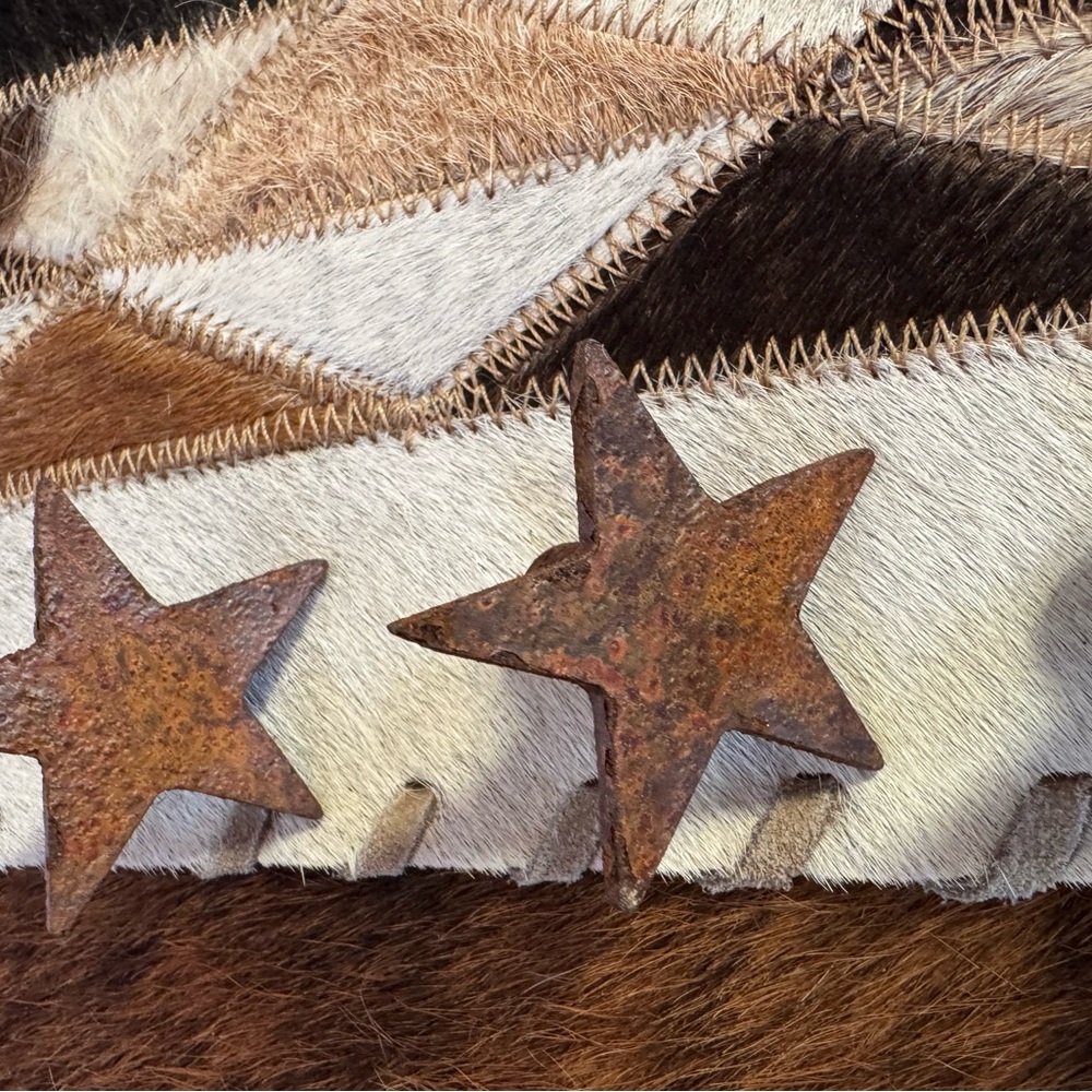 Rustic Star Hardwaree - Picture 3 of 4
